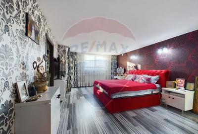 Casă cu 6 camere cu Canalizare în 23 August (Cațelul) - 14