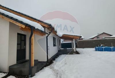 Casă cu 4 camere cu Teren 350 Mp în Ampoi 2 - 1