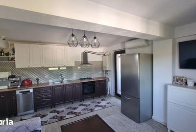 Apartament cu 4 camere în Rediu - 14