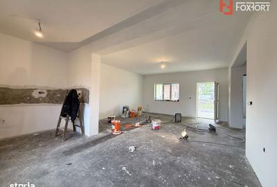 Casă cu 3 camere cu Teren 343 Mp în Săcălaz