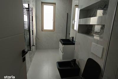Casă cu 4 camere cu Canalizare în Valea Lupului - 11