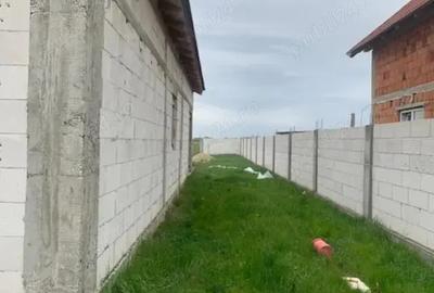 Vand casa si teren , cartier in plina dezvoltare , comuna Bethausen - 9