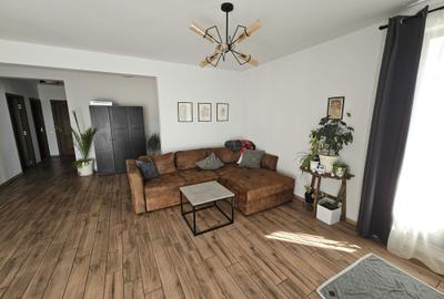 Casă cu 4 camere cu Teren 530 Mp în Dezmir - 2