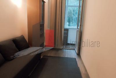 Piata Rosetti, casa Yeni, constructie 2002, finisata complet - 3