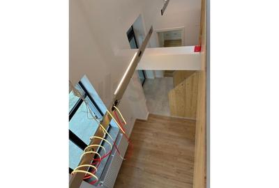 Casă cu 4 camere cu Canalizare în Moșilor - 8