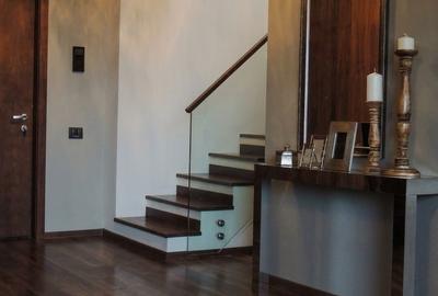 Apartament cu 3 camere semidecomandat, mobilat în Central - 5