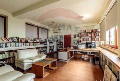 Casă cu 7 camere cu Teren 690 Mp în Malul Mureșului - 1