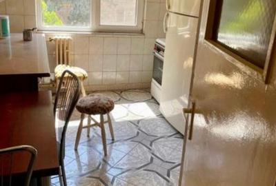 3 Camere, Etaj 1, Decomandat  Confort 0,Tomis Nord - 1