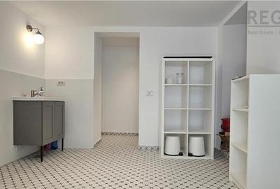 Casa cu curte si parcare in Schei - 4