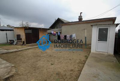 Casă cu 2 camere cu Teren 272 Mp în Central