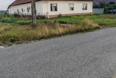 Casa de vanzare