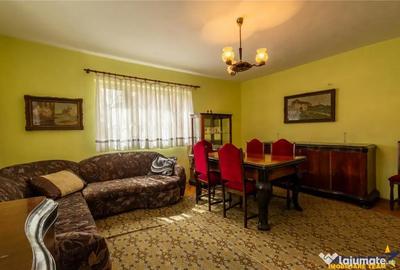 Casă cu 3 camere cu Garaj în Viperești - 10