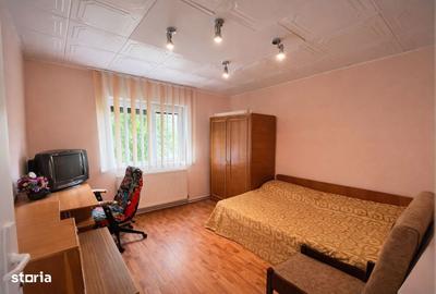 Apartament cu 3 camere decomandat în Central - 9