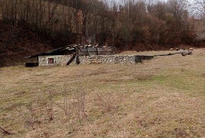 Teren de 2000 mp, în Central - 2