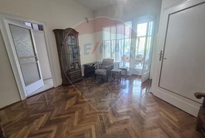 Apartament cu 3 camere pretabil si pentru birou - 7
