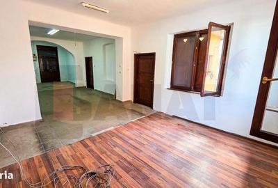 Casă cu Teren 443 Mp în Poiana Sibiului - 11