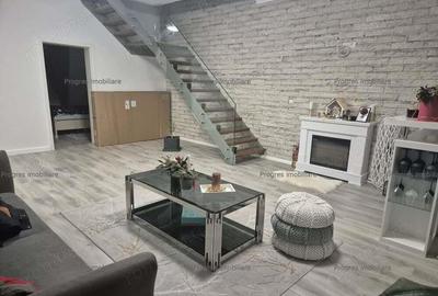 Casă cu 3 camere în Dumbrăvița