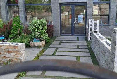 PJ inchiriem spatiu showroom servicii depozitare productie