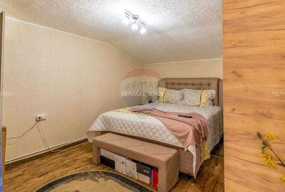 Casă cu 4 camere în Dealu Negru - 4