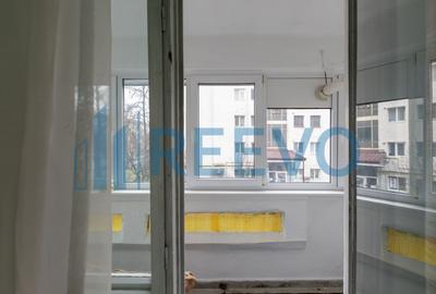 Apartament 4 camere, et. 1, str. 9 Mai, Bacău - 12