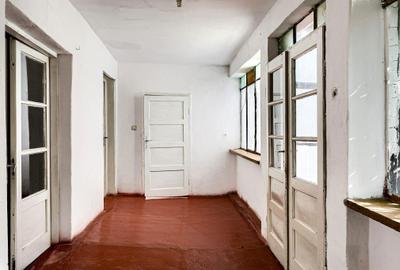 Casă cu 2 camere în Central - 1