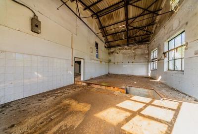 Cladire industriala de vanzare cu potential 3,5 ha in Batania - 17