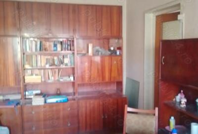 Vand apartament cu 3 camere in Ploiesti - 3