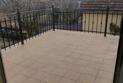 Casă în Central - 35