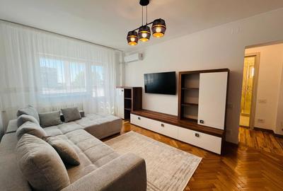 Apartament cu 2 camere semidecomandat, mobilat în P-ța Romană - 1
