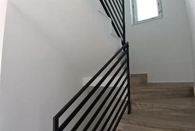 Casă cu 4 camere cu Teren 350 Mp în Șcheia - 16