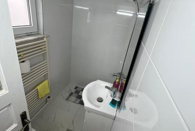 Casă cu 5 camere cu Canalizare în Tomis I - 3