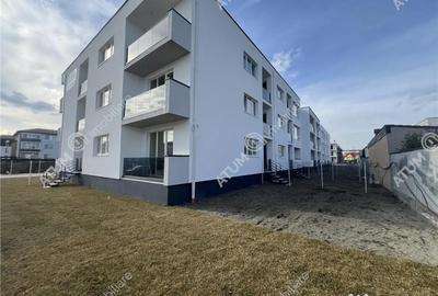 Apartament cu 3 camere decomandat în Vasile Aaron - 5