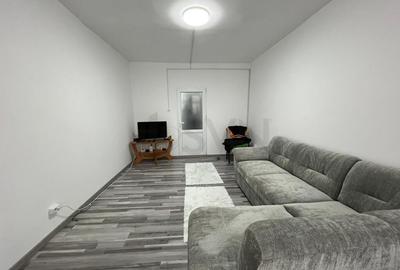 Apartament decomandat cu balcon vedere pe rasarit - 1