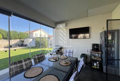 Casa pe parter deosebit de frumoasă în zona liniștită - 15