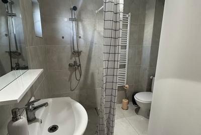Casă cu 3 camere cu Teren 100 Mp în Central - 3