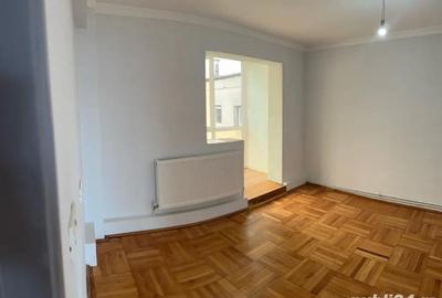 Apartament cu 2 camere semidecomandat în Central - 3