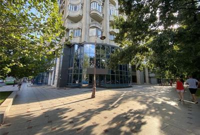 Spatiu comercial de vanzare in Unirii 68 - 2
