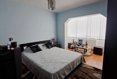 Apartament cu 3 camere decomandat în Traian - 5