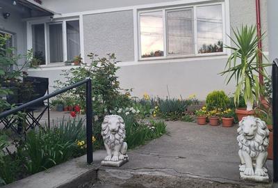 Casă cu 2 camere nedecomandat în Petros - 1
