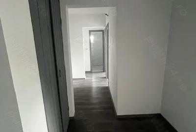 Apartament cu 3 camere decomandat în Central - 2