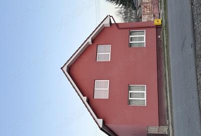 Casa de vanzare cu mansarda si gradina - 3