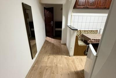 Apartament cu 2 camere semidecomandat, mobilat în Cetate - 1