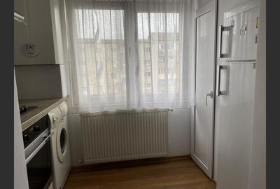 Apartament decomandat, 2 camere, Bd. Independentei - 4