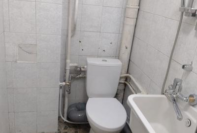 Garsonieră decomandată în Central - 3