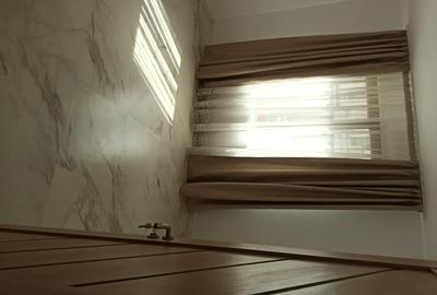 Apartament cu 3 camere decomandat în Luduș - 2