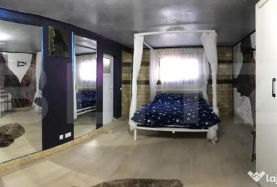 Casă cu 7 camere cu Teren 400 Mp în Central - 10