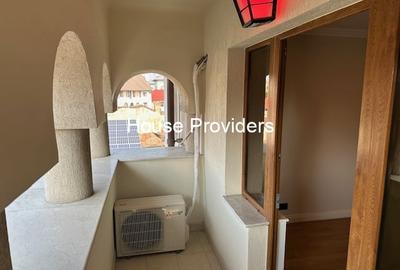 Ultracentral,vila deosebita - 24