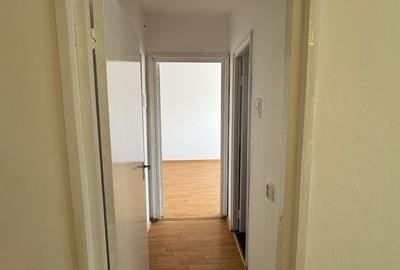 Apartament cu 2 camere decomandat în Central - 4