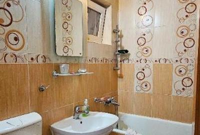 Apartament cu 3 camere semidecomandat în Central - 8