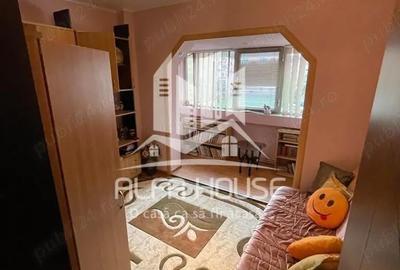 Apartament cu 2 camere decomandat în Central - 1